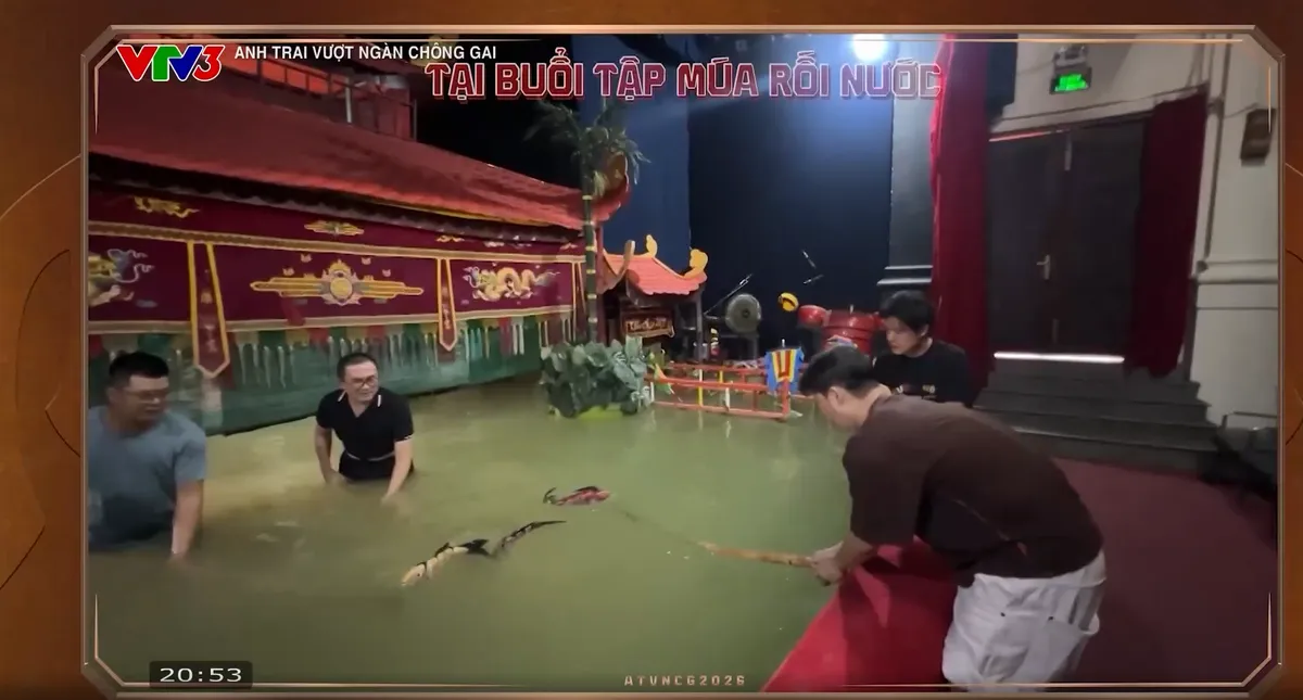 Nghệ thuật múa rối nước truyền thống được tôn vinh trên sân khấu Anh trai vượt ngàn chông gai 2026 - Ảnh 3.