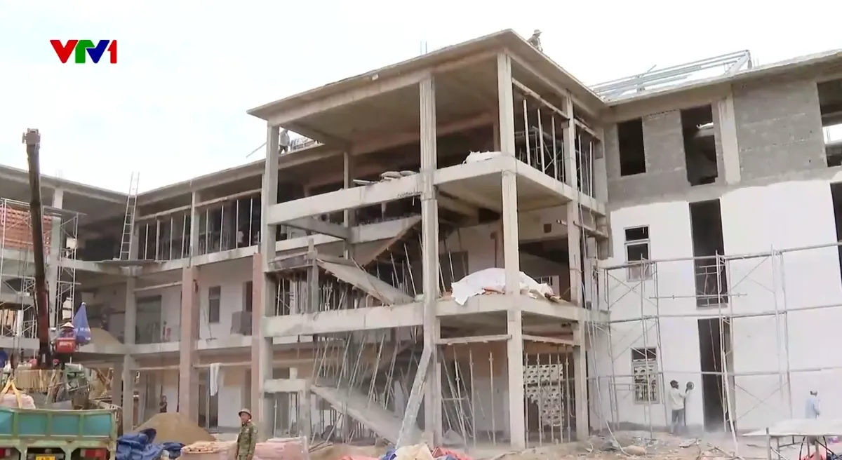 Các địa phương tăng tốc hoàn thành trường nội trú biên giới trước năm học mới - Ảnh 1.