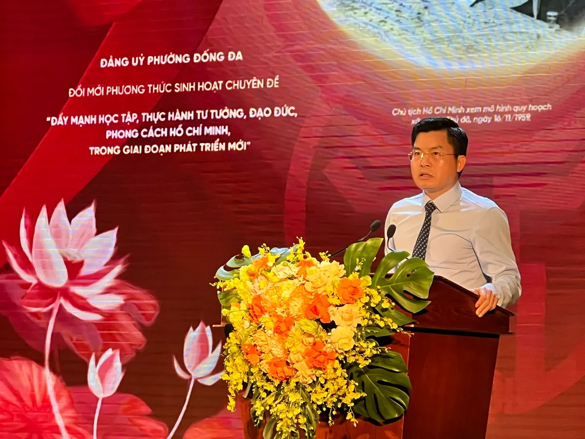Hà Nội: Sinh hoạt chính trị qua chương trình nghệ thuật "Bác Hồ - hai tiếng thiêng liêng" - Ảnh 1.