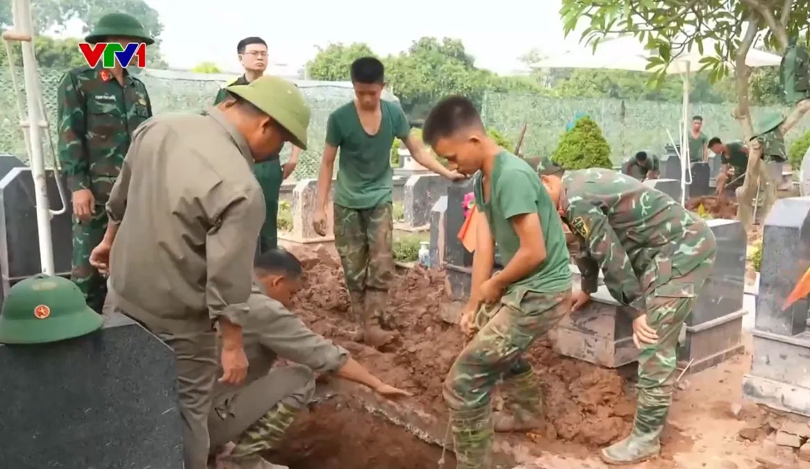 Những người lính đội nắng, miệt mài khai quật 469 phần mộ để lấy mẫu ADN, tìm lại tên cho các liệt sĩ - Ảnh 2.