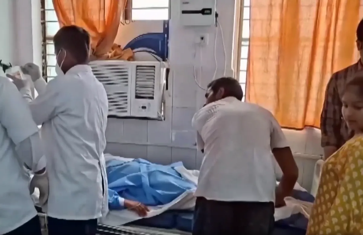 Giẫm đạp tại đền thờ ở Ấn Độ, 7 người thiệt mạng - Ảnh 1.
