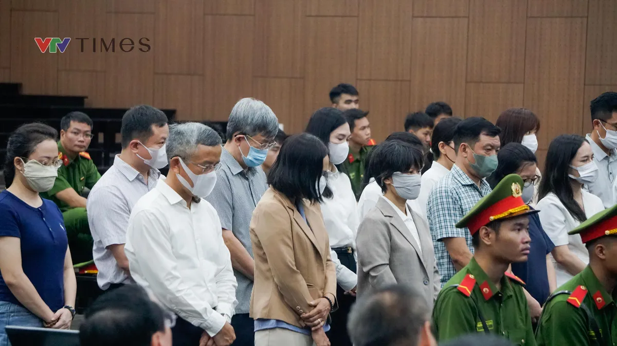 Vụ nhận hối lộ hơn 30 tỷ đồng: Cựu Thứ trưởng Nguyễn B&aacute; Hoan bị đề nghị 12-13 năm t&ugrave; - Ảnh 4.