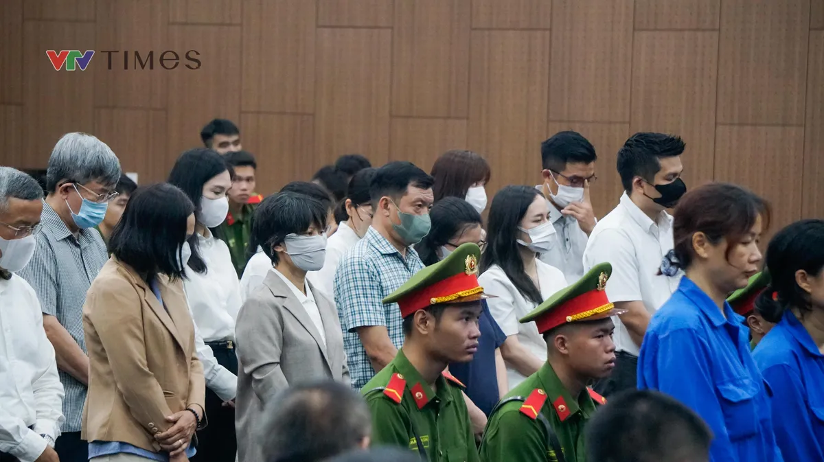 Vụ nhận hối lộ hơn 30 tỷ đồng: Cựu Thứ trưởng Nguyễn B&aacute; Hoan bị đề nghị 12-13 năm t&ugrave; - Ảnh 5.