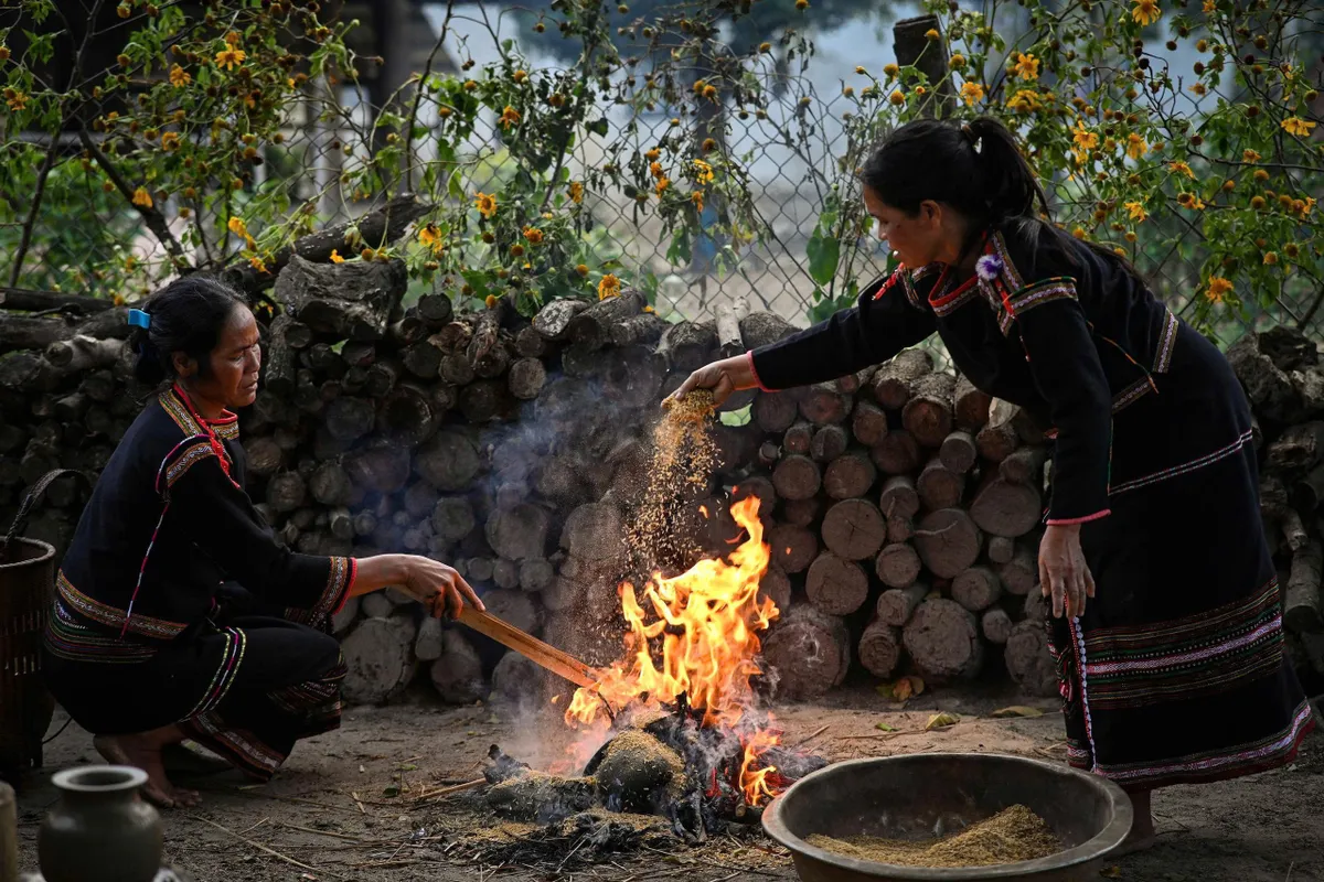 Đắk Lắk dành thêm nguồn lực bảo tồn văn hóa truyền thống - Ảnh 1.