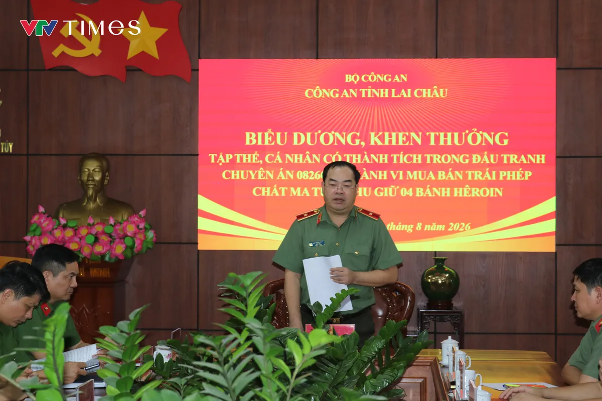 Lai Châu: Phá chuyên án 0826C, bắt đối tượng vận chuyển 4 bánh heroin - Ảnh 4.