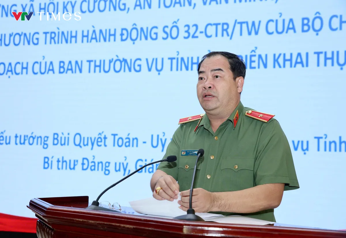Lai Châu đổi mới cách quán triệt nghị quyết, đưa quyết sách vào cuộc sống - Ảnh 4.