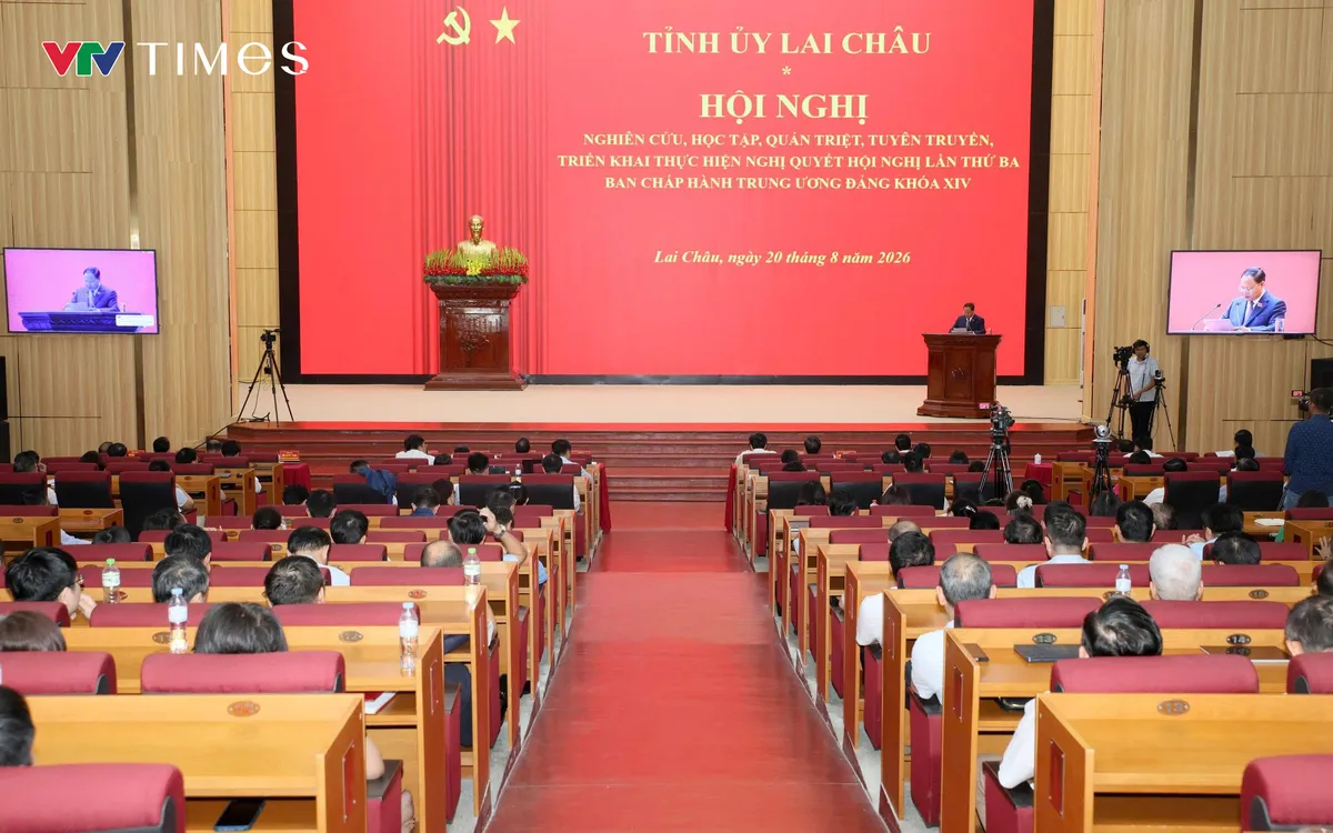 Toàn cảnh Hội nghị nghiên cứu, học tập, quán triệt, tuyên truyền và triển khai thực hiện Nghị quyết Hội nghị Trung ương 3 khóa XIV tại điểm cầu Tỉnh ủy Lai Châu. Ảnh: Dương Duy