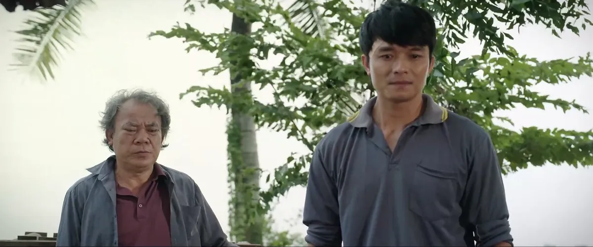 Ph&ugrave; sa - Tập 3: Người d&acirc;n B&igrave;nh H&ograve;a bị "b&oacute;p cổ" v&igrave; nỗi lo sạt lở đất - Ảnh 3.
