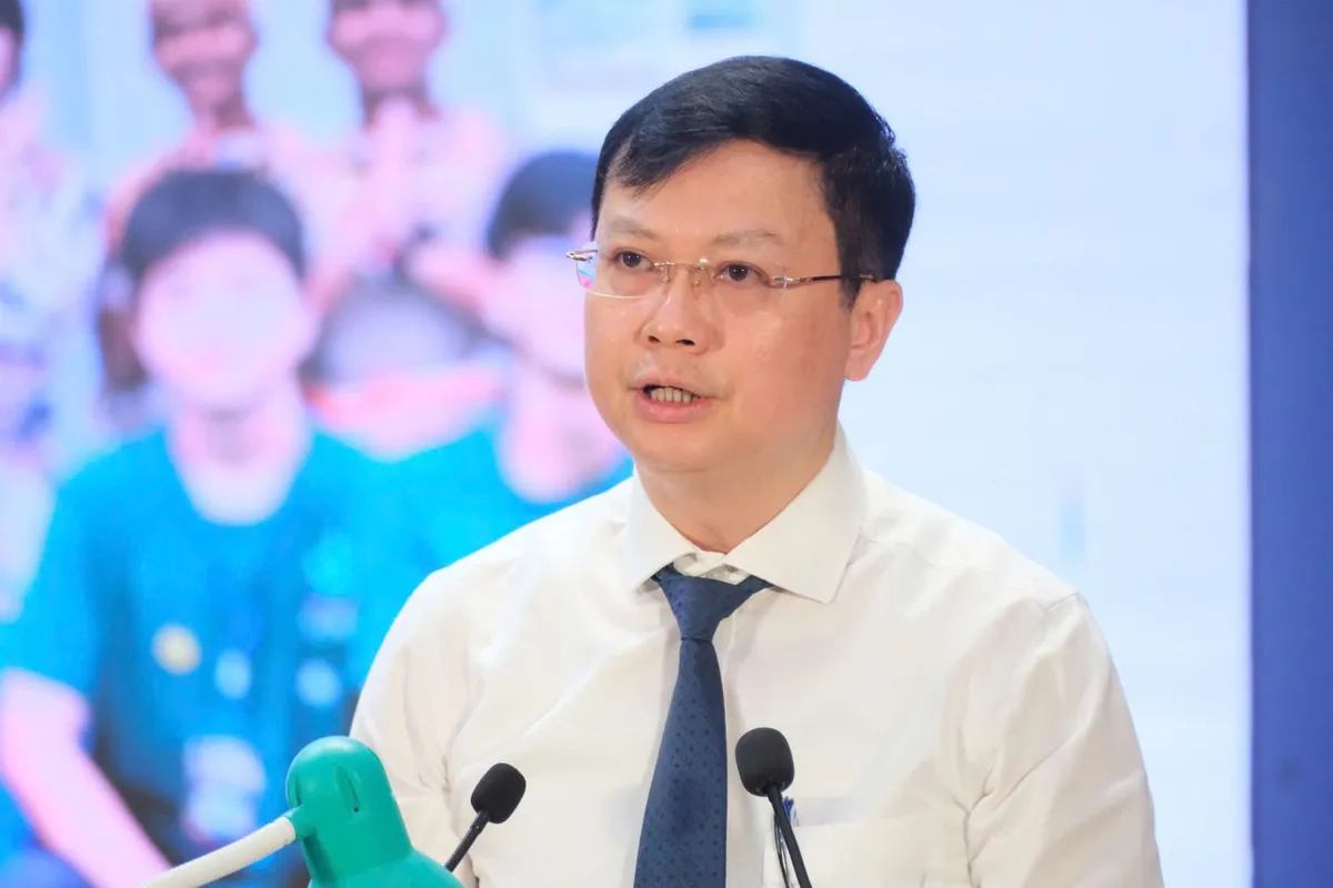 Hà Nội đầu tư hơn 900 tỷ đồng nâng cấp trường học trước năm học mới - Ảnh 1.