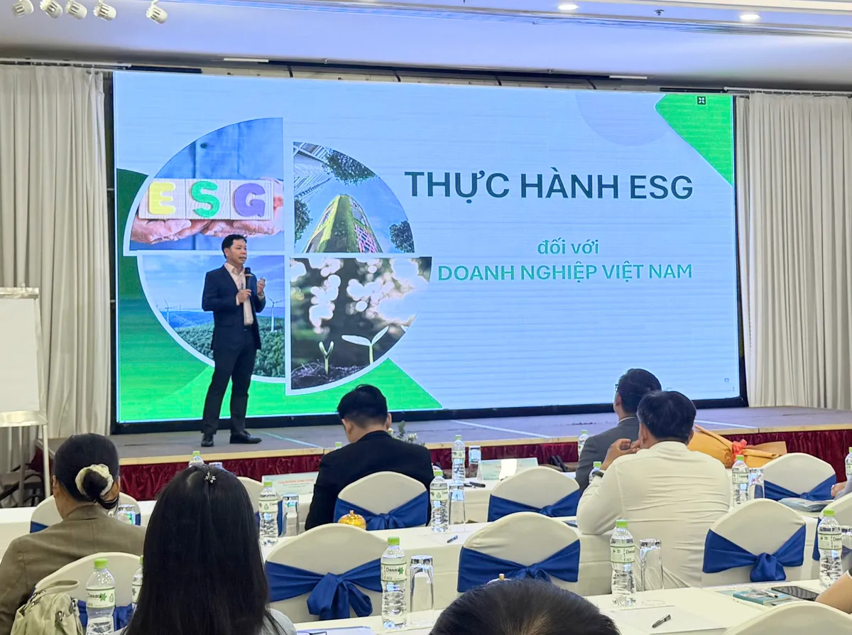 Du lịch TP Hồ Ch&iacute; Minh chuyển đổi xanh để ph&aacute;t triển bền vững - Ảnh 1.