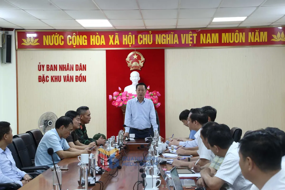 Quảng Ninh chủ động ứng phó bão số 4, bảo đảm an toàn cho người dân - Ảnh 4.
