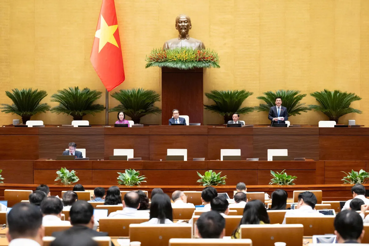 Quốc hội th&ocirc;ng qua 6 luật, 8 nghị quyết - Ảnh 1.
