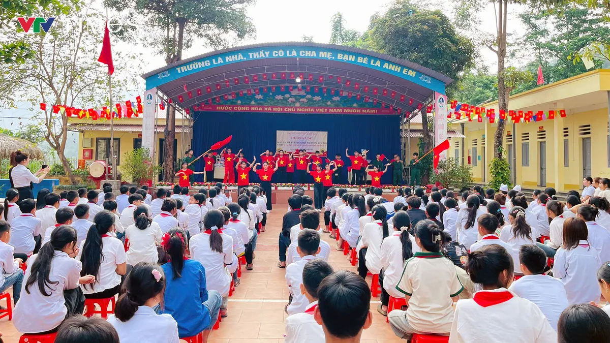 Lai Châu sắp xếp mạng lưới trường học: Tinh gọn để nâng chất lượng giáo dục- Ảnh 3.