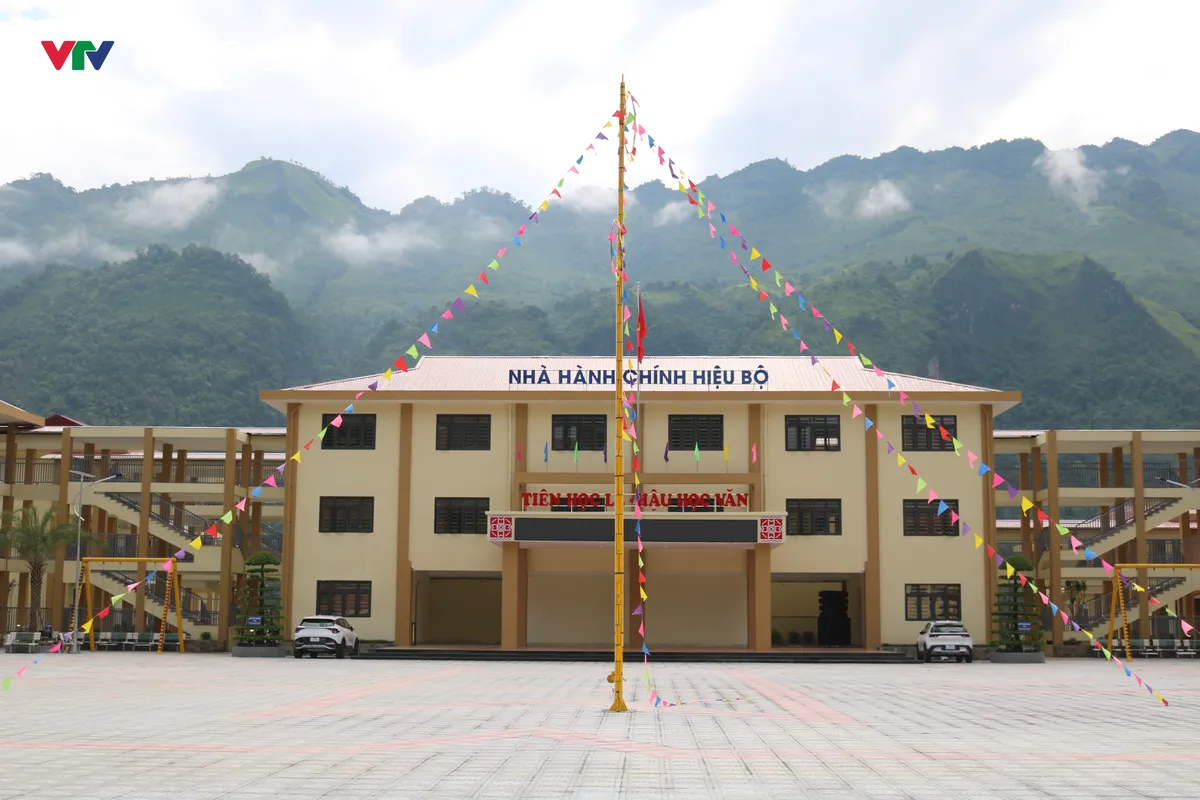 Lai Ch&acirc;u sẵn s&agrave;ng cho ng&agrave;y hội khai giảng nơi bi&ecirc;n cương - Ảnh 4.