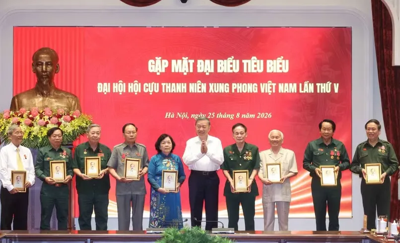 Phát huy phẩm chất thanh niên xung phong - Ảnh 1.