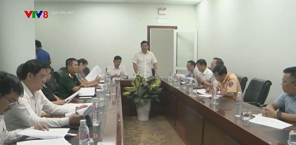 Chuẩn bị giải Vô địch Đua thuyền truyền thống thành phố Đà Nẵng mở rộng- Ảnh 1. Chuẩn bị giải Vô địch Đua thuyền truyền thống thành phố Đà Nẵng mở rộng- Ảnh 1.