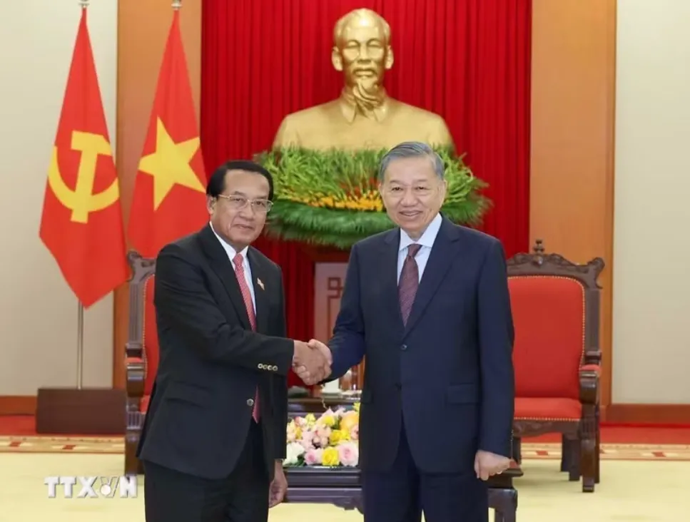 Tổng Bí thư, Chủ tịch nước Tô Lâm: Luôn dành ưu tiên cao nhất cho việc củng cố, phát triển quan hệ Việt Nam - Lào - Ảnh 1.
