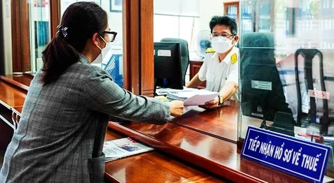 Đẩy nhanh hoàn thuế, khơi thông dòng vốn cho doanh nghiệp - Ảnh 1.