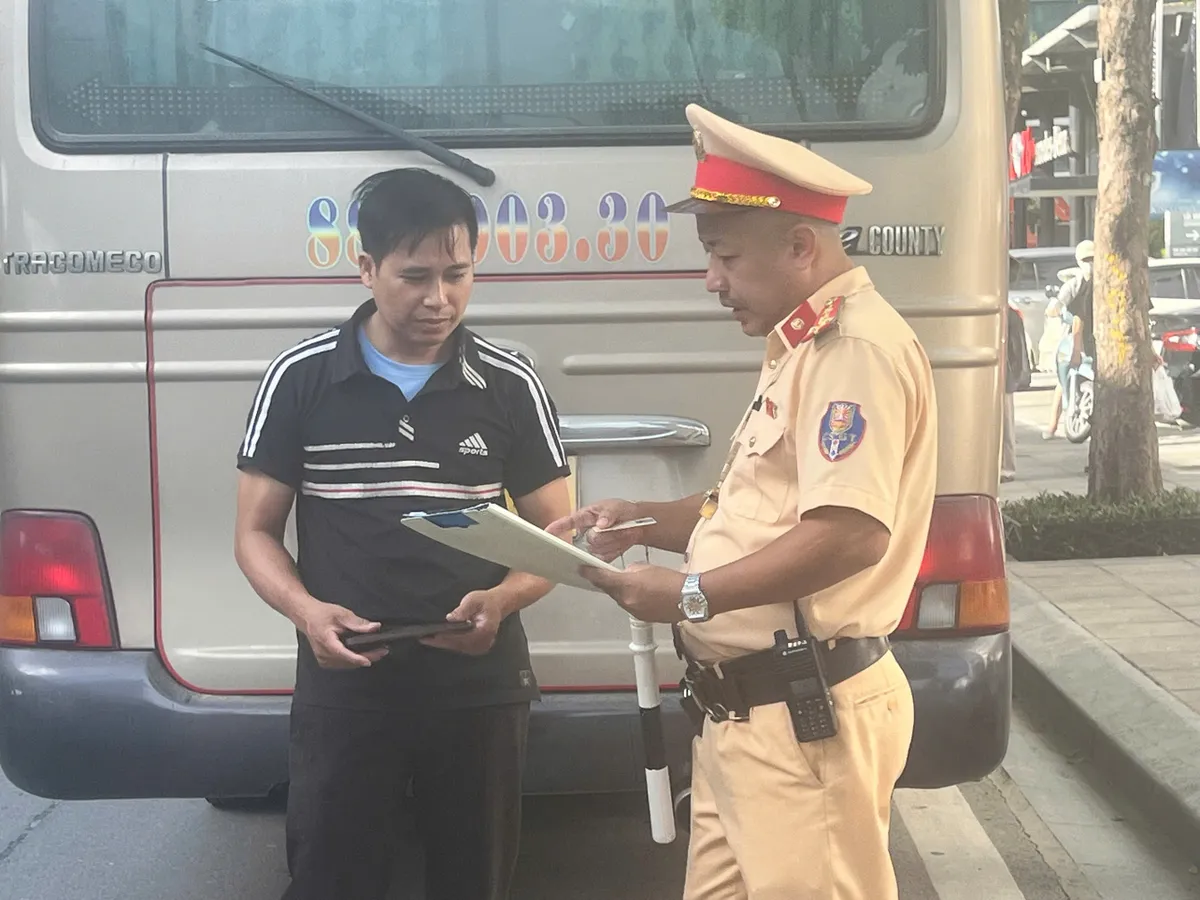 Hà Nội: CSGT huy động tối đa lực lượng bảo đảm an toàn giao thông dịp Lễ 2/9 - Ảnh 1.