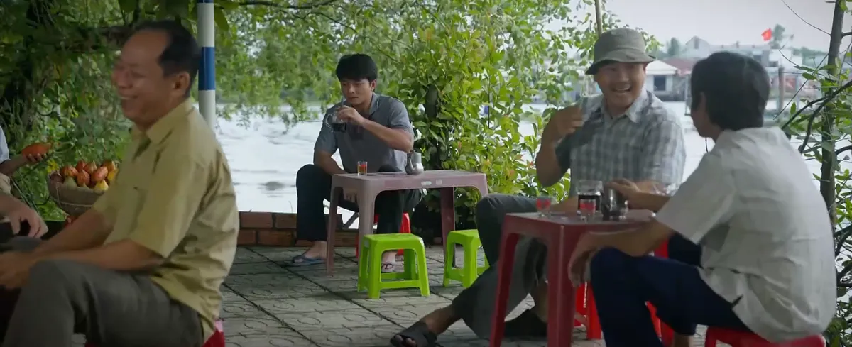 Phù sa - Tập 7: Chơn và bà Tư Mót hoài nghi lòng tốt của Nghiệm- Ảnh 4.