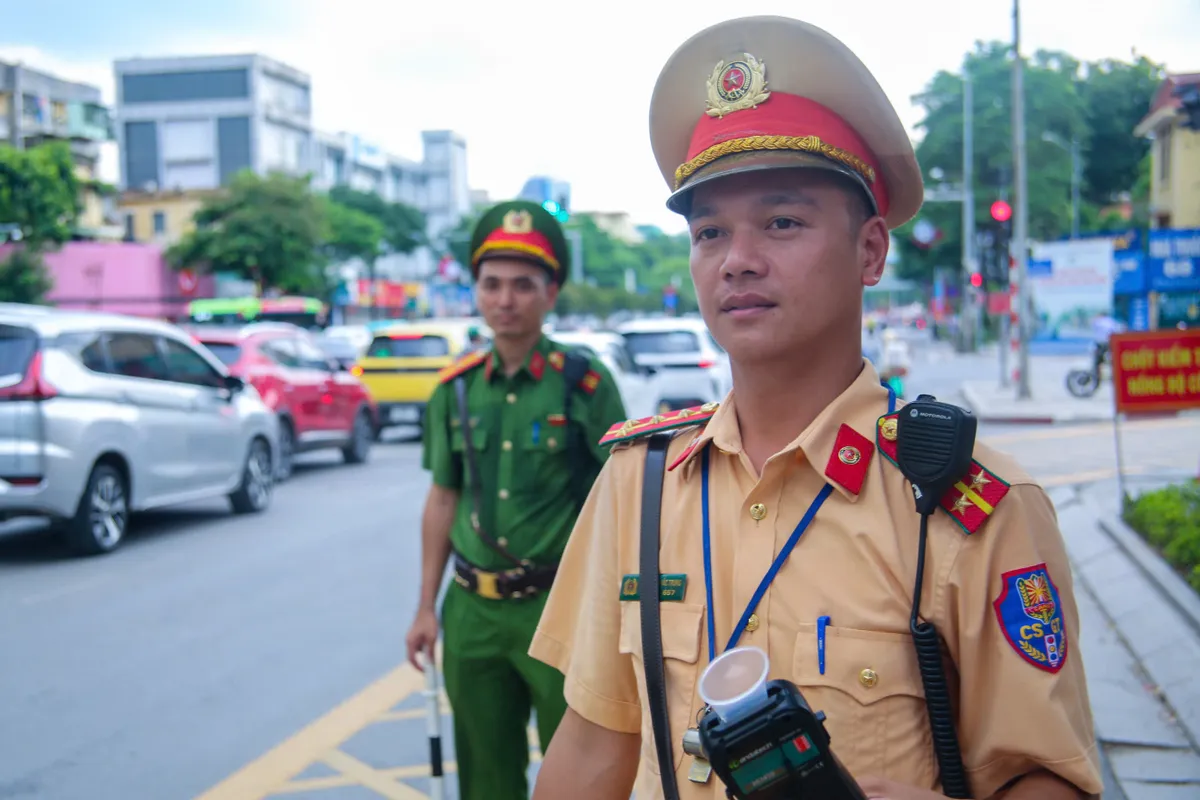 Tăng cường kiểm soát nồng độ cồn, xử lý nghiêm vi phạm giao thông dịp nghỉ lễ - Ảnh 5.