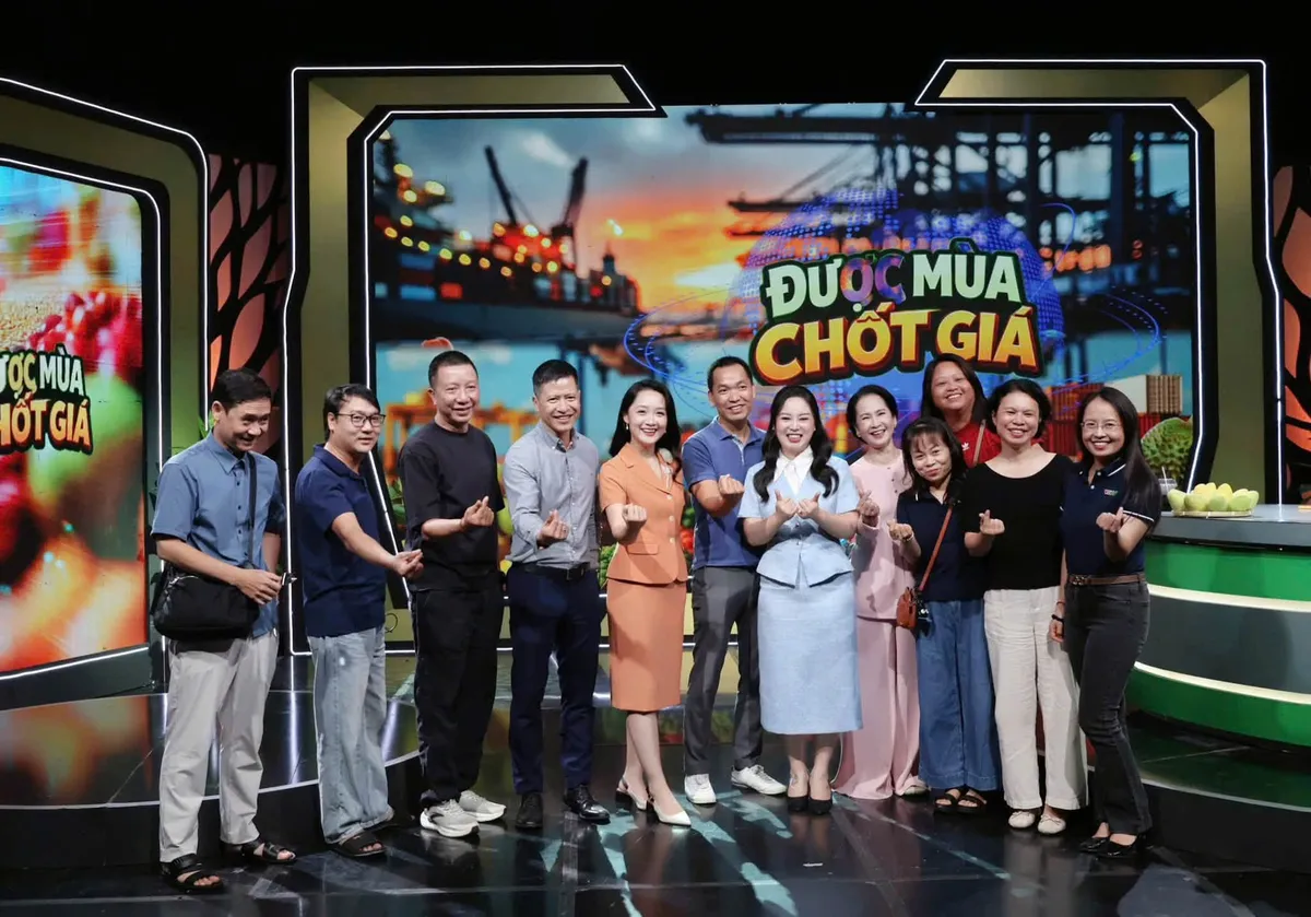 Những làn gió mới trên sóng VTV2: Câu chuyện "vượt ngưỡng" của những người làm truyền hình trên sóng và số- Ảnh 5.