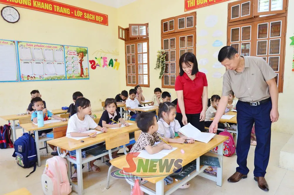 Sơn La chuẩn bị năm học mới sau sắp xếp mạng lưới trường học - Ảnh 2.