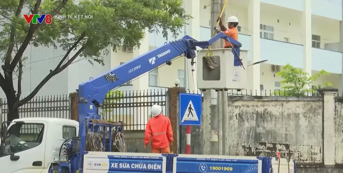 Điện lực Gia Lai chủ động bảo đảm cấp điện dịp Quốc khánh 2/9- Ảnh 2. Điện lực Gia Lai chủ động bảo đảm cấp điện dịp Quốc khánh 2/9- Ảnh 2.