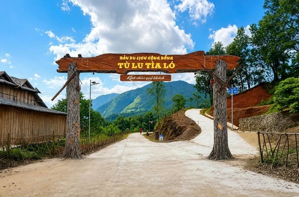 Rộn ràng Tết Độc lập trên đất Điện Biên - Ảnh 2.