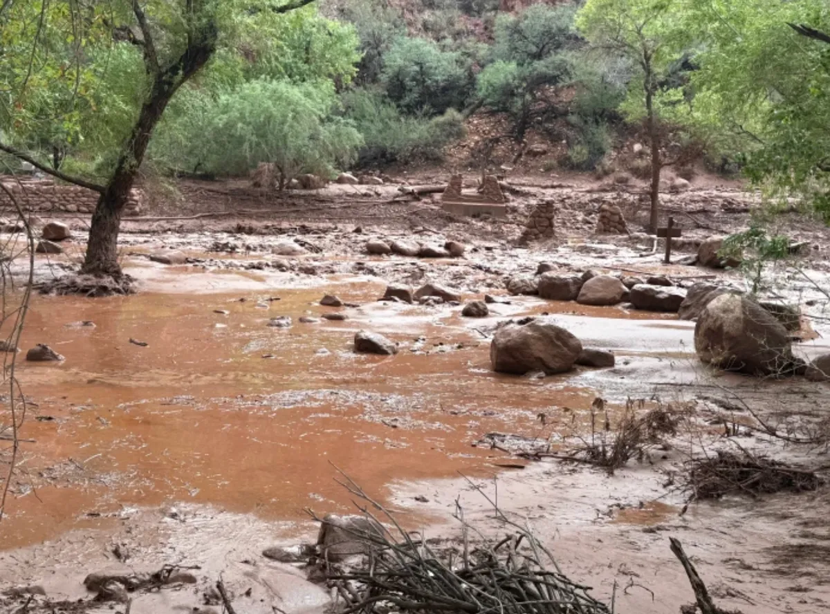 Mỹ: Lũ qu&eacute;t tại Vườn Quốc gia Grand Canyon khiến nhiều người mất t&iacute;ch - Ảnh 1.