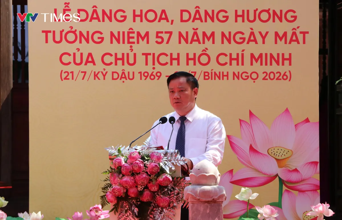 Lễ tưởng niệm 57 năm ngày mất Chủ tịch Hồ Chí Minh- Ảnh 4.