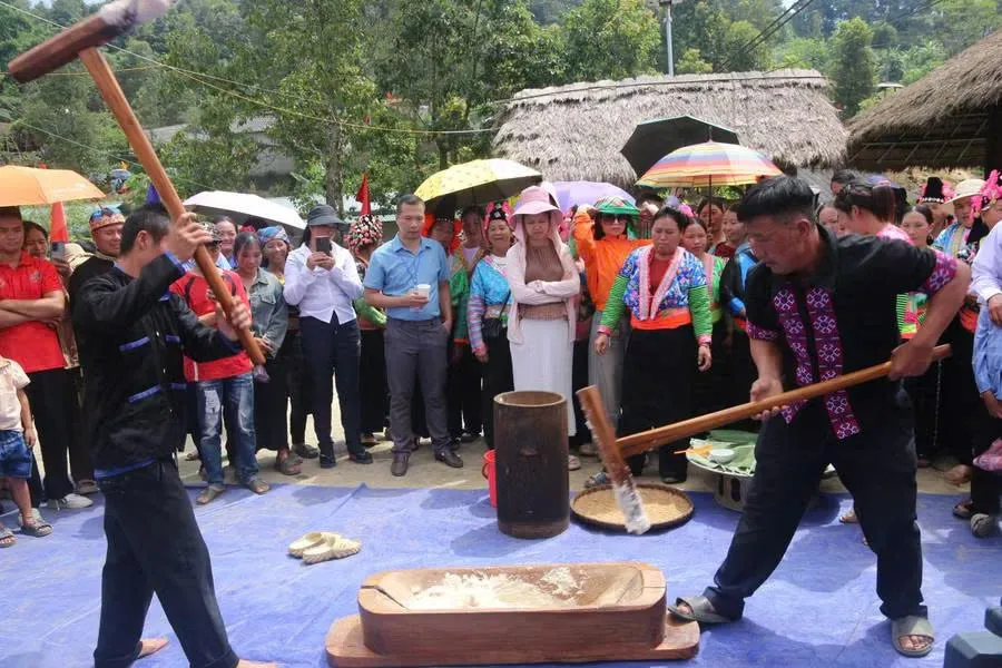 Điện Biên: Đánh thức tiềm năng du lịch từ bản Mông dưới chân Phù Lồng - Ảnh 7.