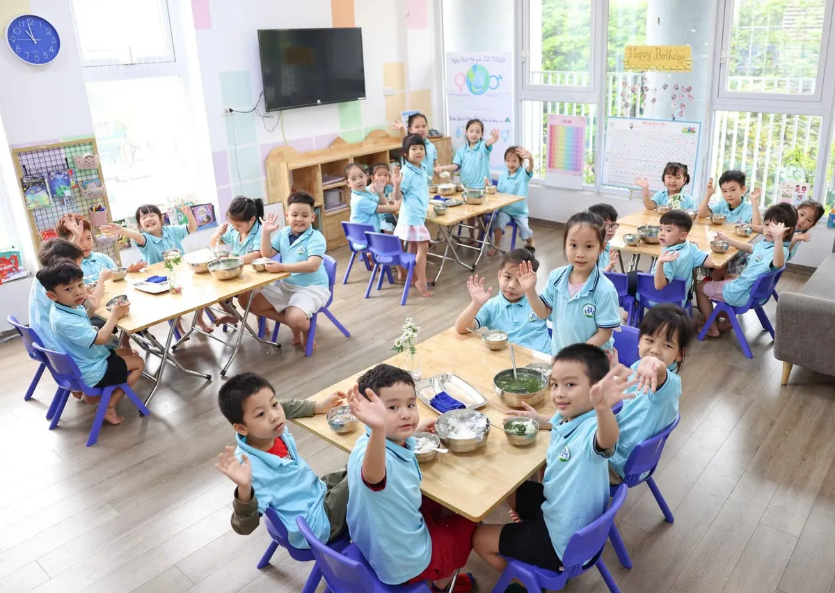 H&agrave; Nội gấp r&uacute;t ho&agrave;n thiện trường lớp, sẵn s&agrave;ng đ&oacute;n hơn 2,3 triệu học sinh- Ảnh 2.