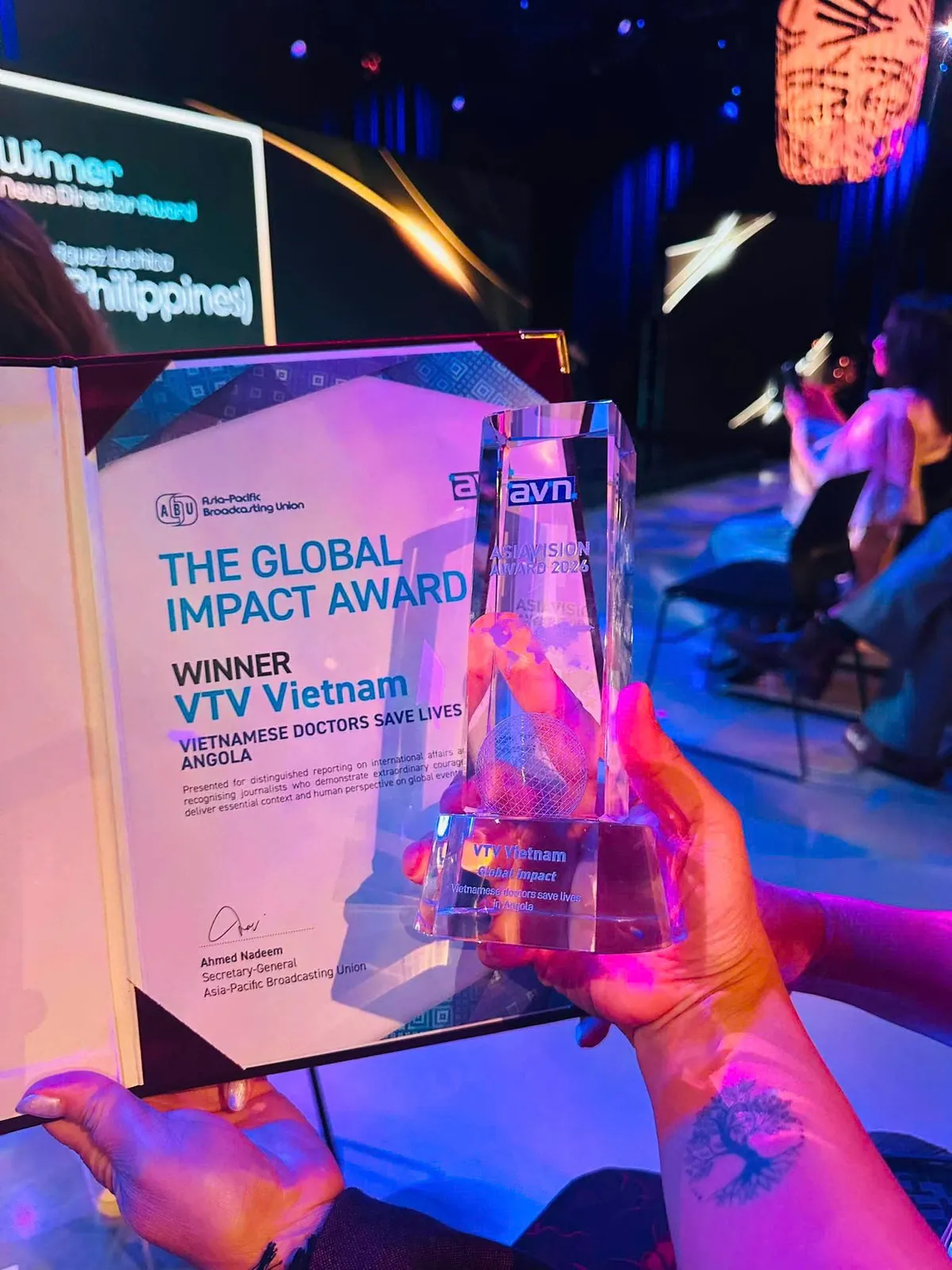 VTV lần thứ hai giành Asiavision Awards 2026 với phóng sự về bác sĩ Việt Nam cứu người tại Angola - Ảnh 3.