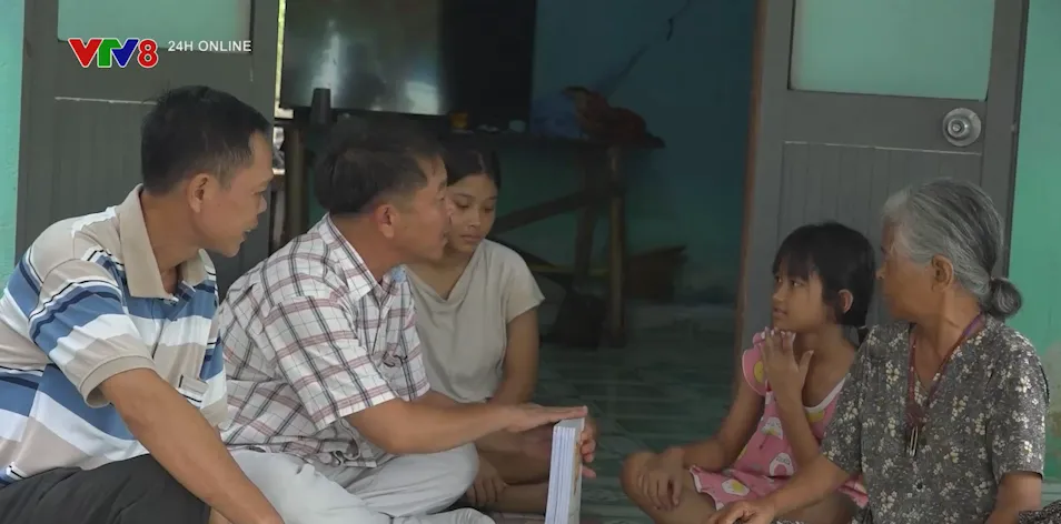 Làng đồng bào Raglai chuyển mình nhờ con chữ
- Ảnh 2. Làng đồng bào Raglai chuyển mình nhờ con chữ
- Ảnh 2.