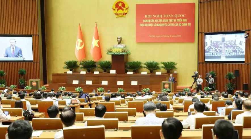 Tổng Bí thư, Chủ tịch nước Tô Lâm: Giá trị của văn kiện phải thể hiện ở khả năng giải quyết thực tiễn - Ảnh 2.