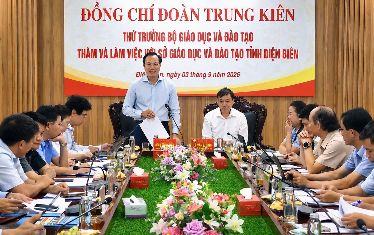 Điện Bi&ecirc;n đổi mới tư duy, kiến tạo bước chuyển mới cho gi&aacute;o dục v&ugrave;ng cao - Ảnh 5.