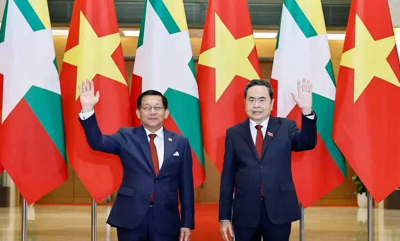 Chủ tịch Quốc hội Trần Thanh Mẫn hội kiến Tổng thống Myanmar - Ảnh 1.