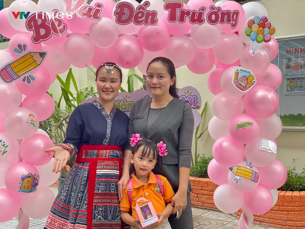 Ươm những niềm vui xanh mỗi ng&agrave;y tới trường - Ảnh 1.