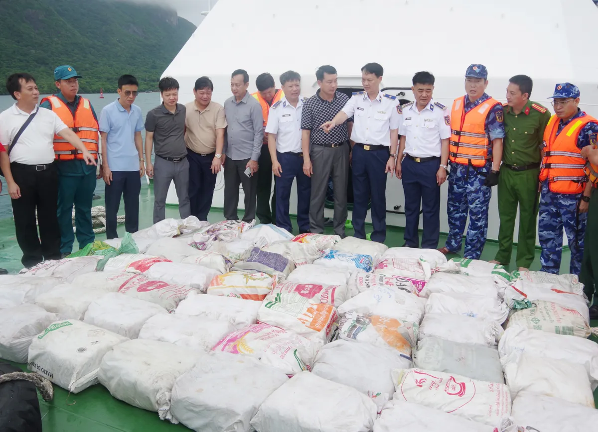 Triệt ph&aacute; đường d&acirc;y ma t&uacute;y kỷ lục tr&ecirc;n biển- Ảnh 5.