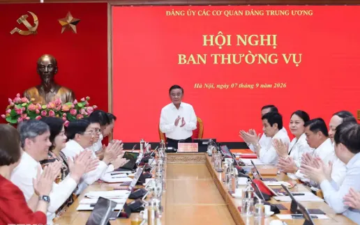Đồng chí Trần Cẩm Tú, Ủy viên Bộ Chính trị, Thường trực Ban Bí thư, Bí thư Đảng ủy các cơ quan Đảng Trung ương phát biểu chỉ đạo Hội nghị. (Ảnh: TTXVN)