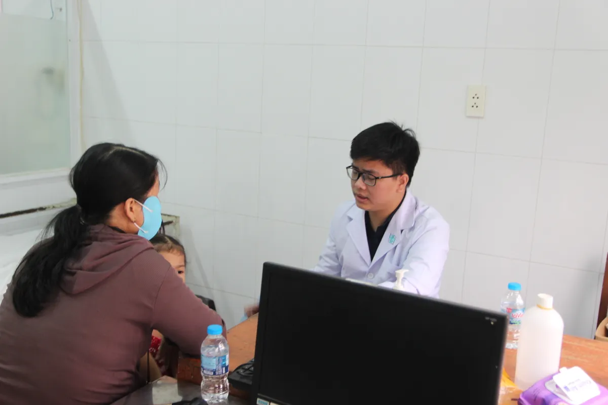 Gần 1 tỷ đồng dự kiến hỗ trợ trẻ em kh&oacute; khăn mắc tim bẩm sinh tại TP Hồ Ch&iacute; Minh - Ảnh 8.