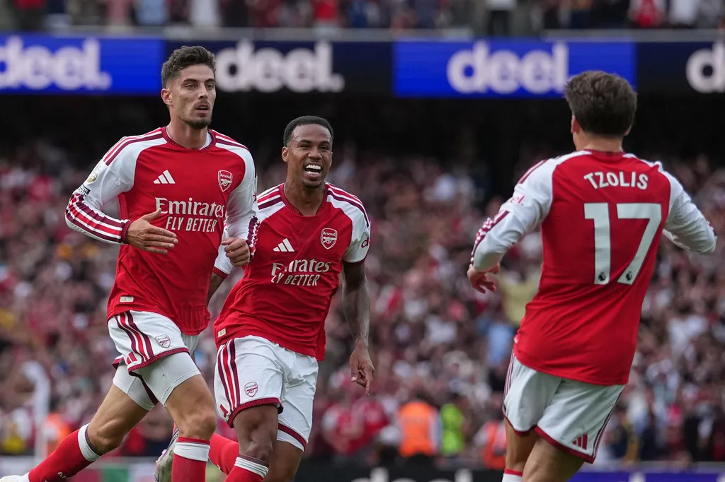 Nhận định trước trận Arsenal &ndash; Napoli: Phong độ đối lập, thử th&aacute;ch tại Champions League- Ảnh 1.