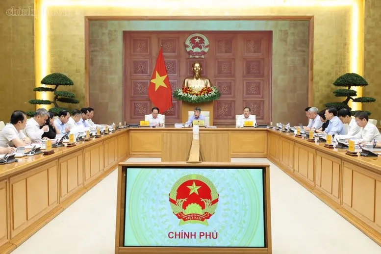 Thủ tướng: Thể chế hóa đầy đủ chủ trương của Đảng khi sửa đổi Luật Đất đai và các luật có liên quan - Ảnh 1.