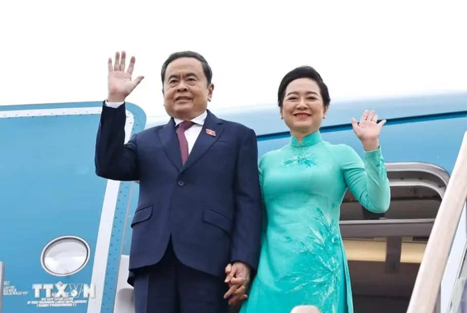 Chủ tịch Quốc hội Trần Thanh Mẫn v&agrave; Phu nh&acirc;n kết th&uacute;c tốt đẹp chuyến thăm ch&iacute;nh thức H&agrave;n Quốc - Ảnh 1.
