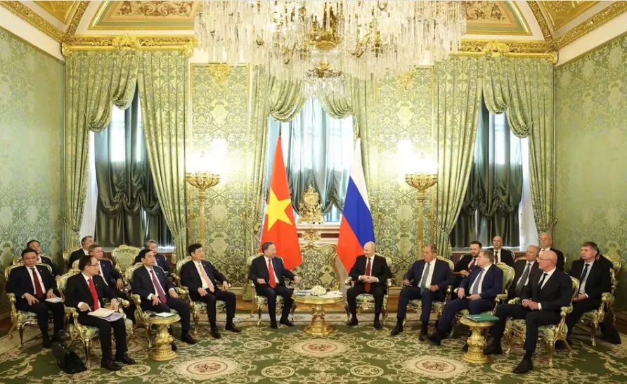 Tổng thống Nga Vladimir Putin chủ trì Lễ đón Tổng Bí thư, Chủ tịch nước Tô Lâm và Phu nhân - Ảnh 7.