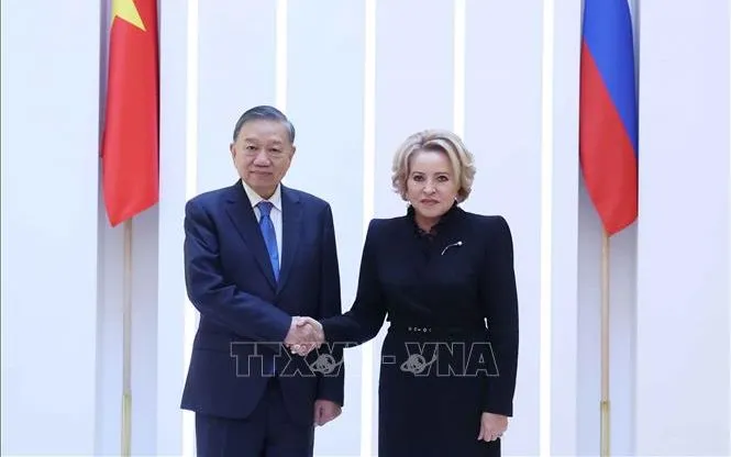 Tổng Bí thư, Chủ tịch nước Tô Lâm hội kiến Chủ tịch Thượng viện Nga Valentina Matvienko. Ảnh: TTXVN
