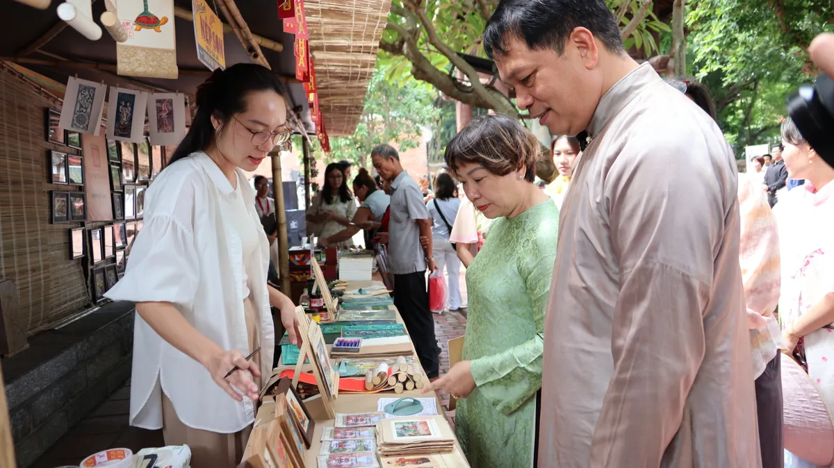 Chương tr&igrave;nh "N&eacute;t kinh kỳ": Từ k&yacute; ức 36 phố phường đến những gi&aacute; trị di sản của Thăng Long &ndash; H&agrave; Nội - Ảnh 1.
