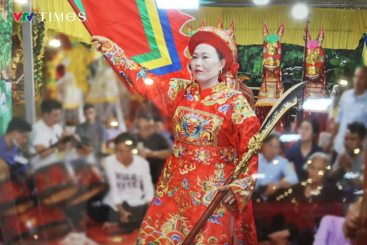 T&iacute;n ngưỡng thờ Mẫu: Giữ hồn Việt trong d&ograve;ng chảy to&agrave;n cầu - Ảnh 2.