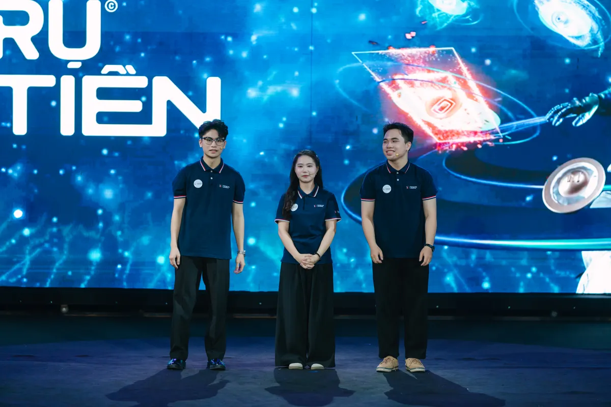 Sinh viên Trường Đại học Thương mại chiến thắng tại Tứ kết 5 Vũ trụ Đồng tiền - Ảnh 1.